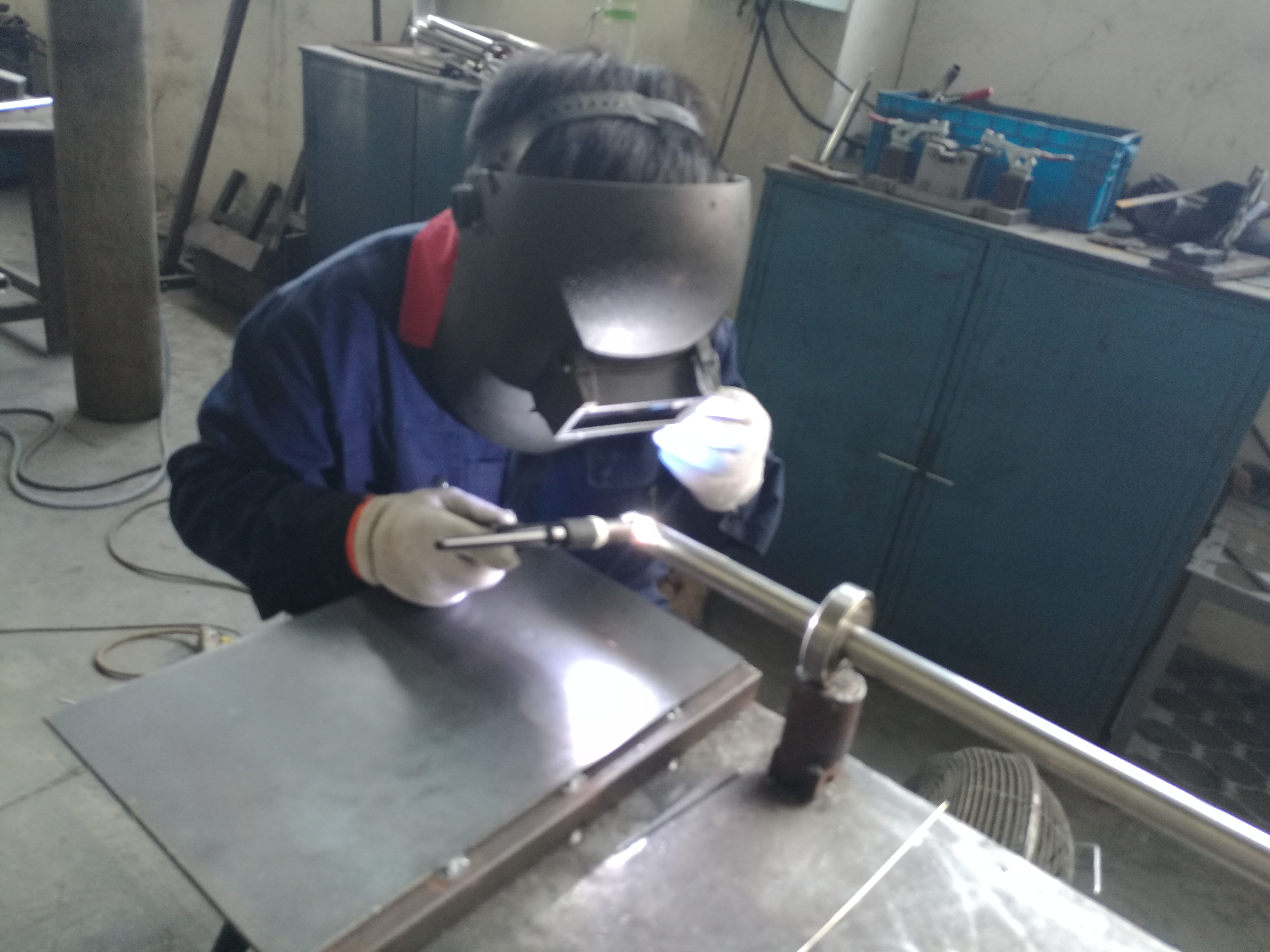 welding steel plate parts